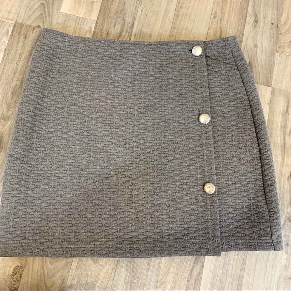 Mystree gray Mini skirt.             Size L